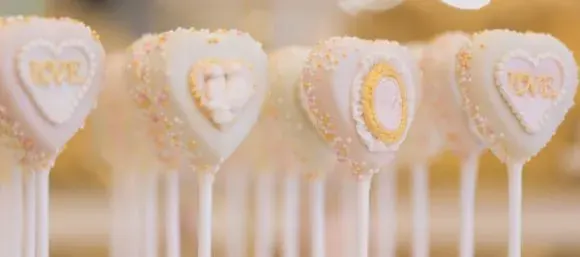 Cake Pops: Süße Eyecatcher für eure Hochzeit, Bild 1