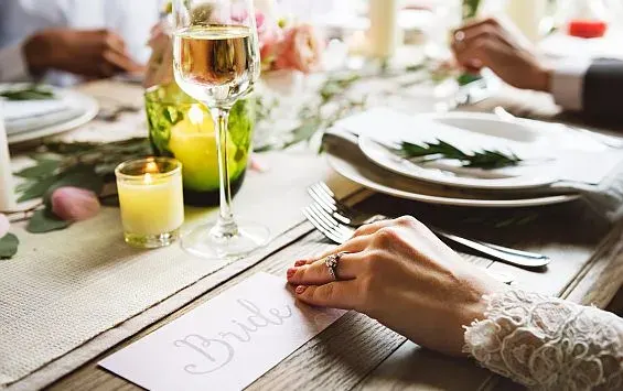 Catering für die Hochzeit im Freien: Tipps für Sommerfeste, Bild 1
