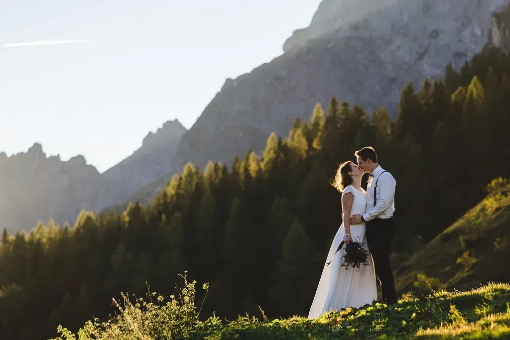 Flitterwochen in der Nähe: Romantische Ziele zwischen Bergen und Seen, Bild 1