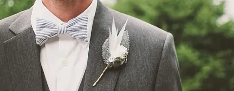 Hochzeitsanstecker: das blumige Accessoire für den Bräutigam, Bild 2