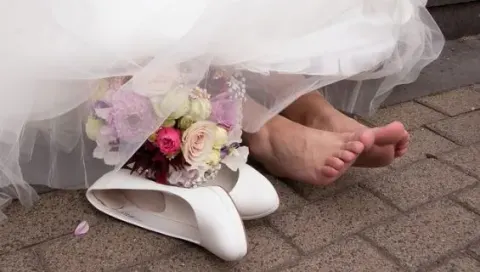 Brautschuhe, die passen: Stil, Komfort und das richtige Timing, Bild 3