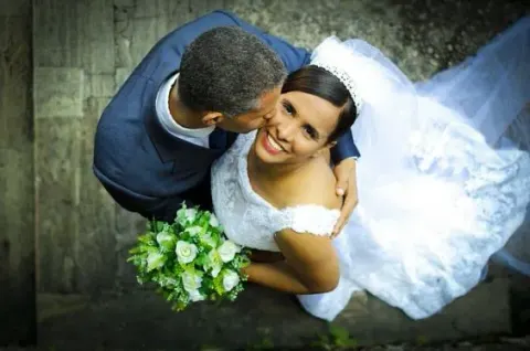 Drohnenaufnahmen bei der Hochzeit: Eure Feier von oben, Bild 3
