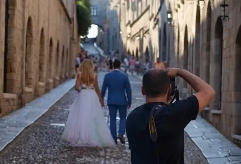 Elopement Wedding: Durchbrennen statt großer Hochzeit, Bild 2
