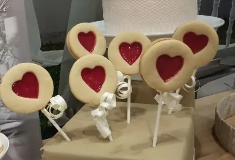 Tischdekoration für die Hochzeit: Ideen für eure Hochzeitstafel, Bild 2