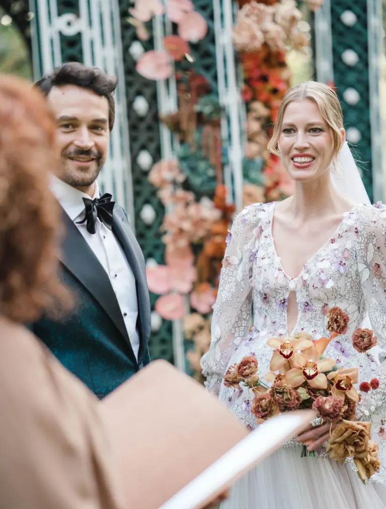 Freie Rednerin & Wedding Celebrant Ulrike Adler-Wiegele, Bild 2