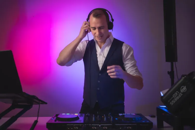 DJ Boris Echo, Bild 1