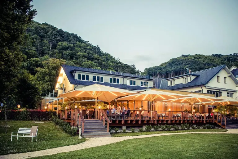 Hotel**** Krainerhütte, Bild 1
