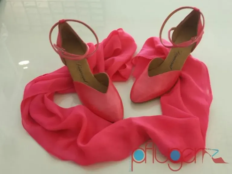 House of Dancing - Tanzschuhe e.u. - MMag. Martina Pfluger, Bild 4